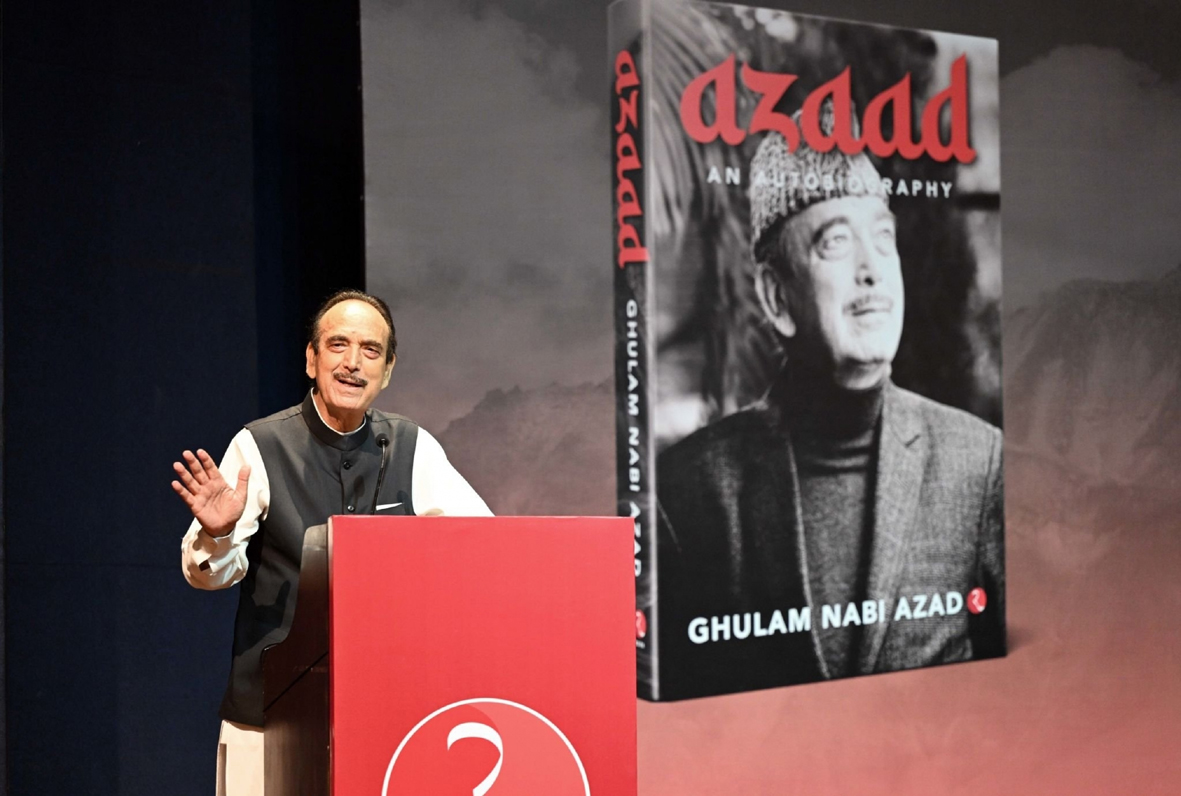 Mufti Sayeed misused my generosity to become CM in 2002: claims Azad in his book
