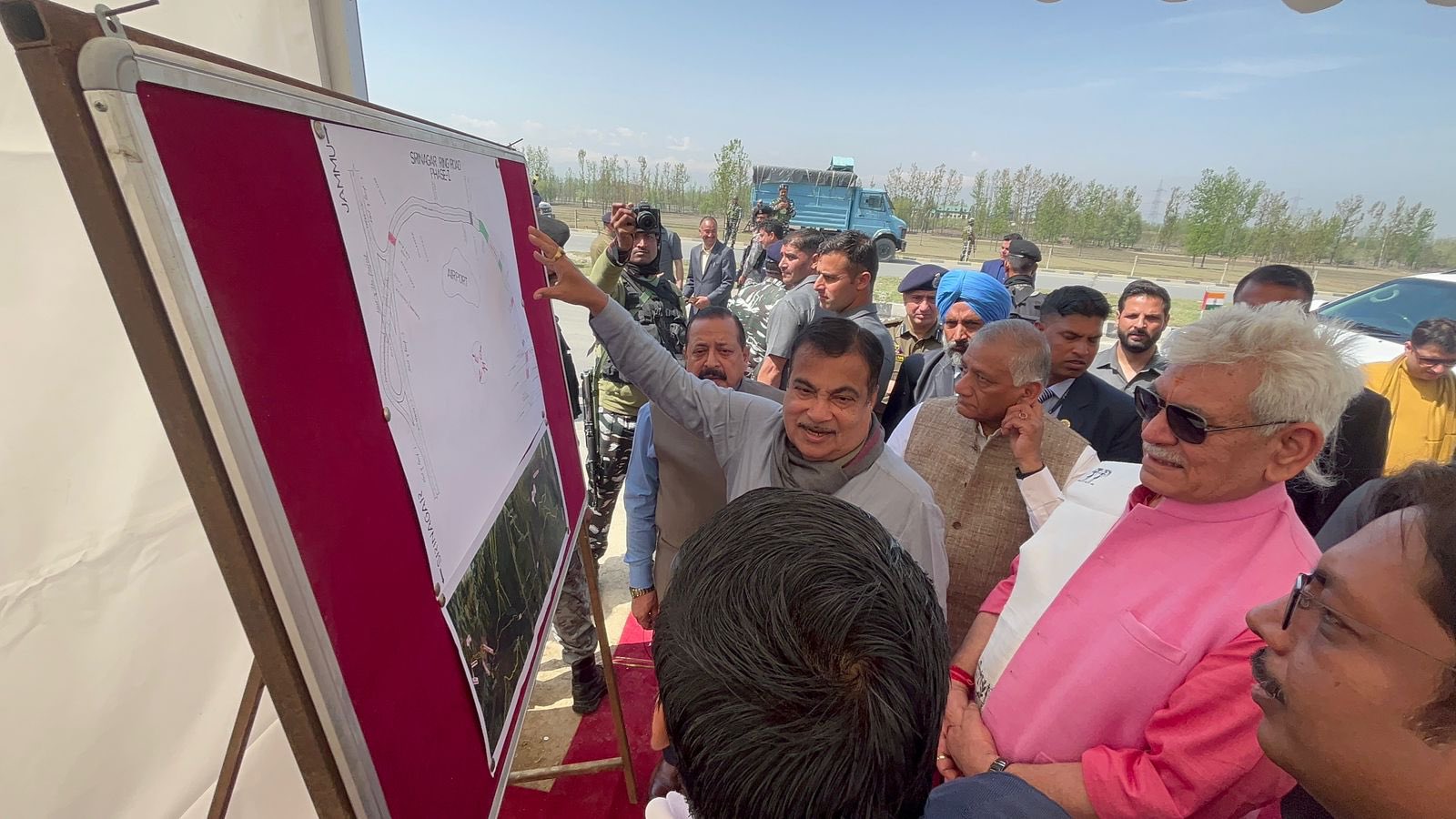 Delhi-Srinagar highway will increase tourist arrivals in J&K 4-fold: Gadkari