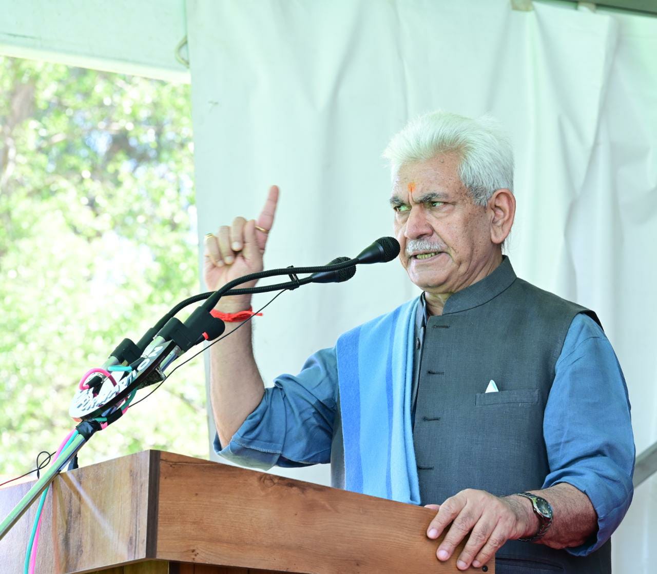 LG vows to make PRIs more powerful, effective in J&K