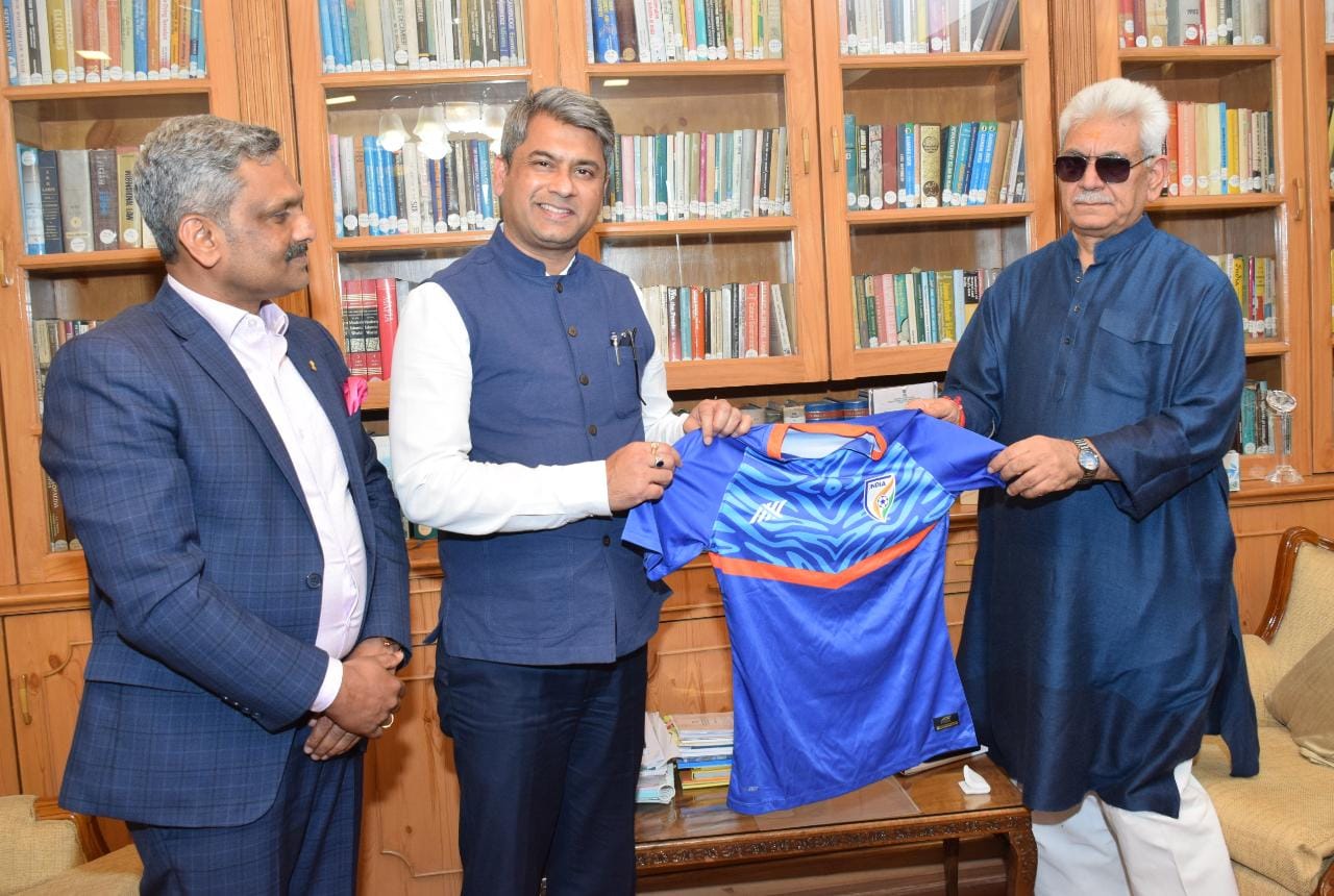 President All India Football Federation calls on Lt Governor