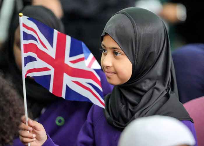 Progressing British Muslims
