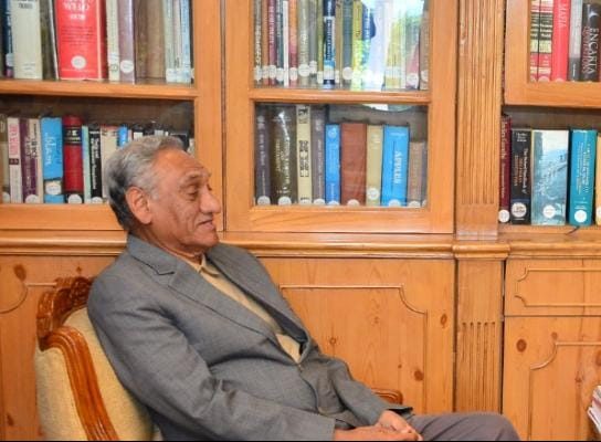 Former CM of Uttarakhand, others call on LG