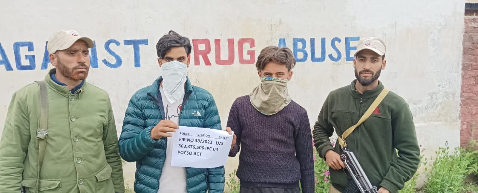 Two accused involved in kidnapping of  minor girls arrested in Baramulla