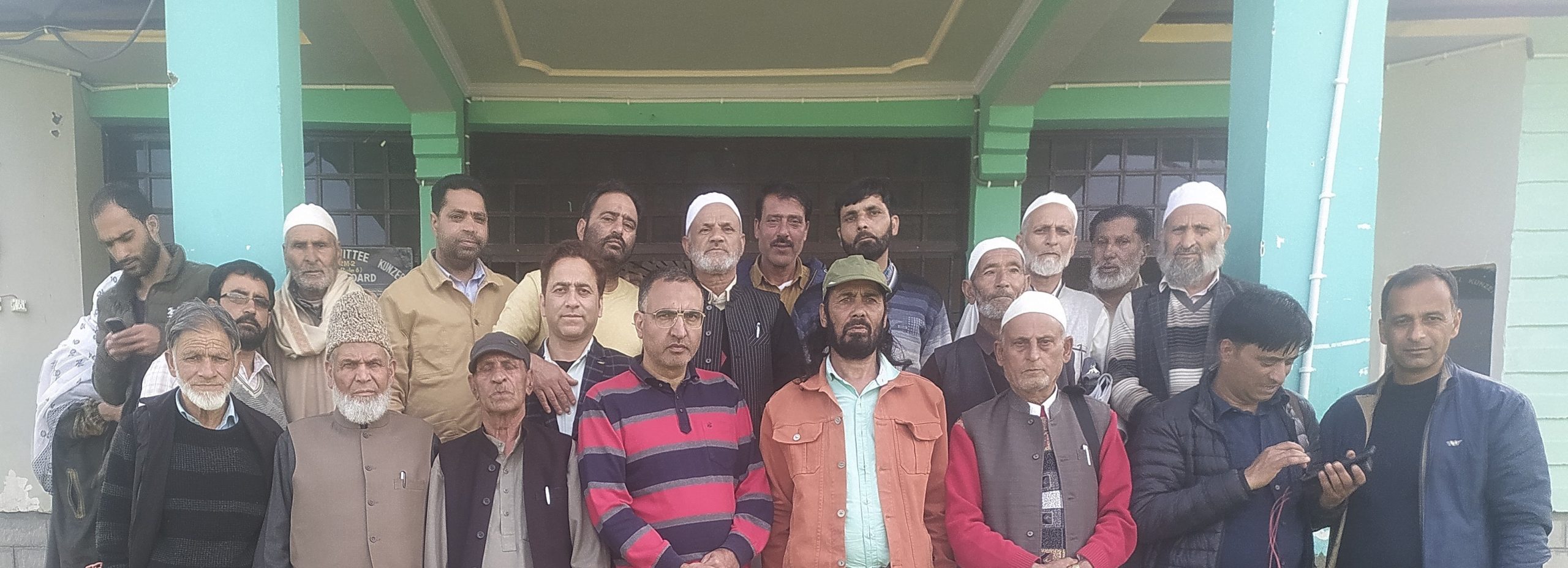 Bazm e Adab Gulmarg Kashmir hosts seminar on International Mother’s Day 