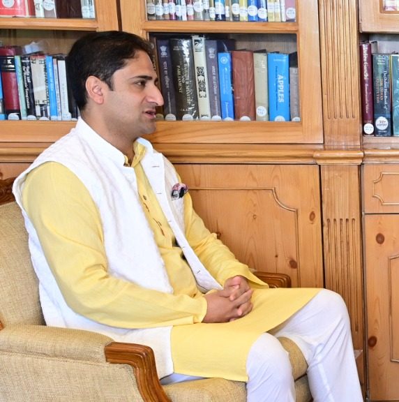Mayor SMC, DDC Member calls on Lt Governor