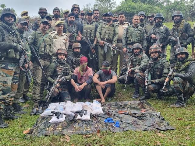 Arms, narcotic smuggling bid foiled along LoC in Poonch; three arrested