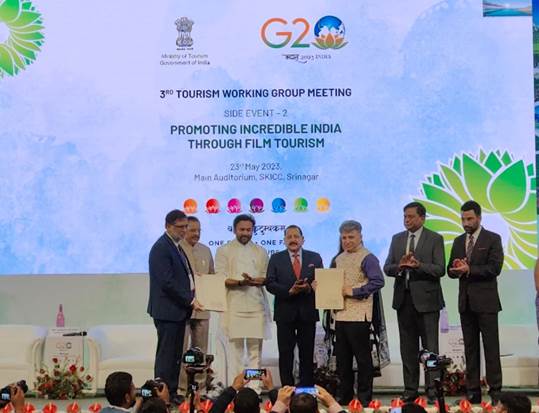 Srinagar a strange blend of traditional heritage, modern infrastructure, says Jitendra Singh