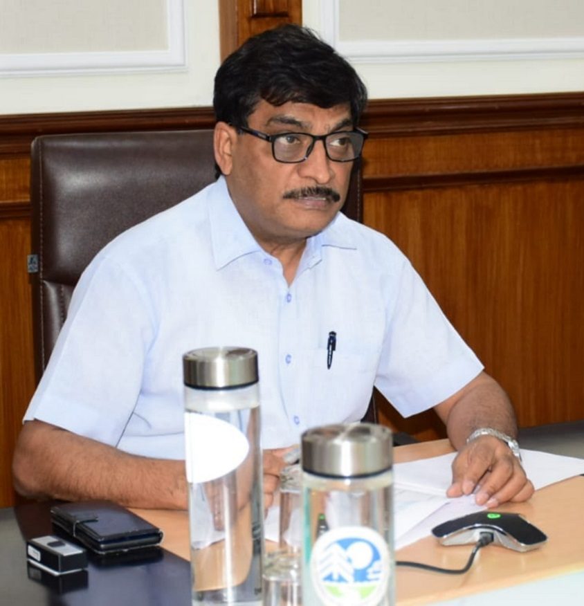 Over 1 lakh works to be completed during this Financial year: Officers to CS