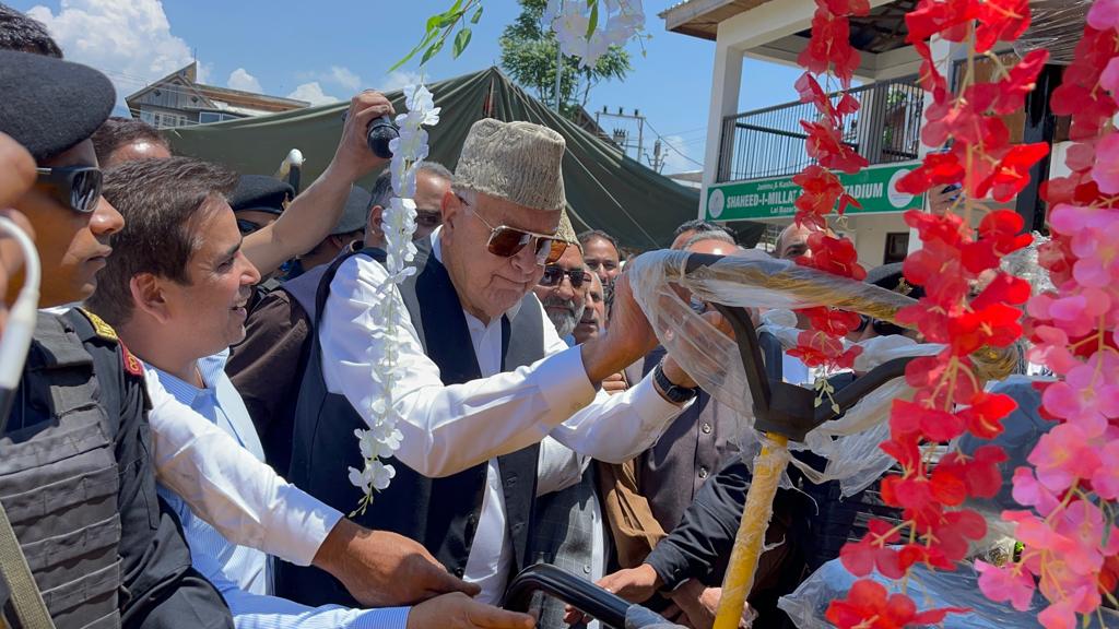 Dr Farooq dedicates avant-garde hydraulic roller to Lal Bazar Sports Stadium 