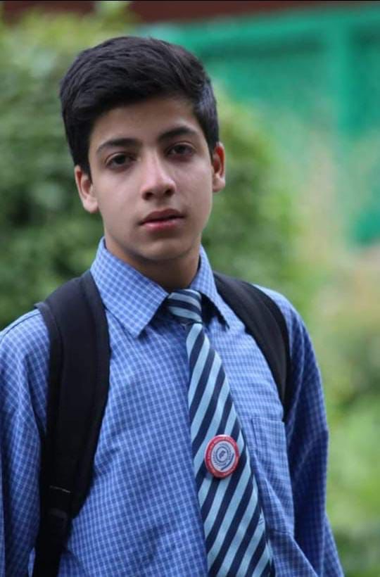 Class 9th student goes missing from Sopore, family seeks help