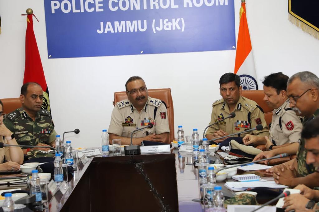 DGP calls for close coordination among agencies for peaceful Amarnath Yatra