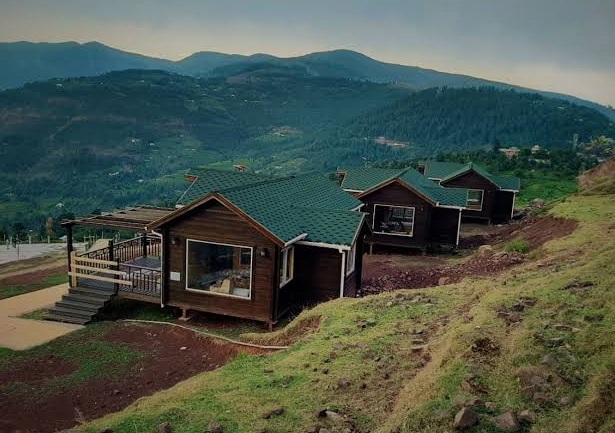 Homestay concept succeeds in alluring huge tourist influx to rural tourist villages in J&K