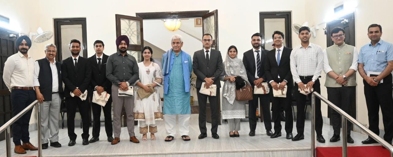 UPSC Civil Services Qualifiers from Jammu call on Lt Governor