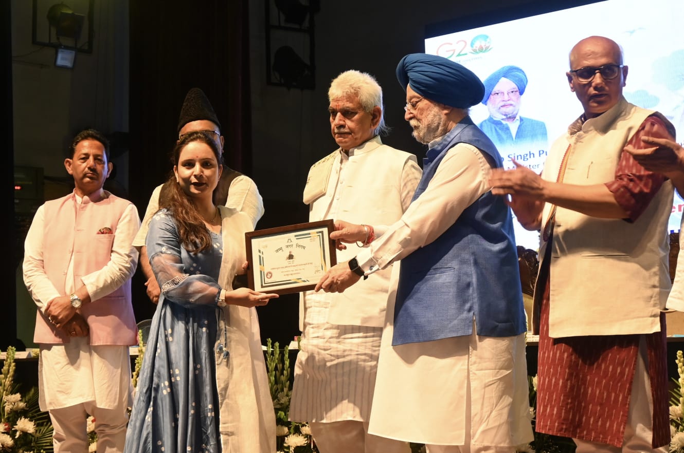 DRDO launches bioplastic carry bag under Polythene-free Jammu initiative