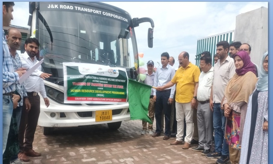 Director Agriculture flags-off batch of farmers on training program