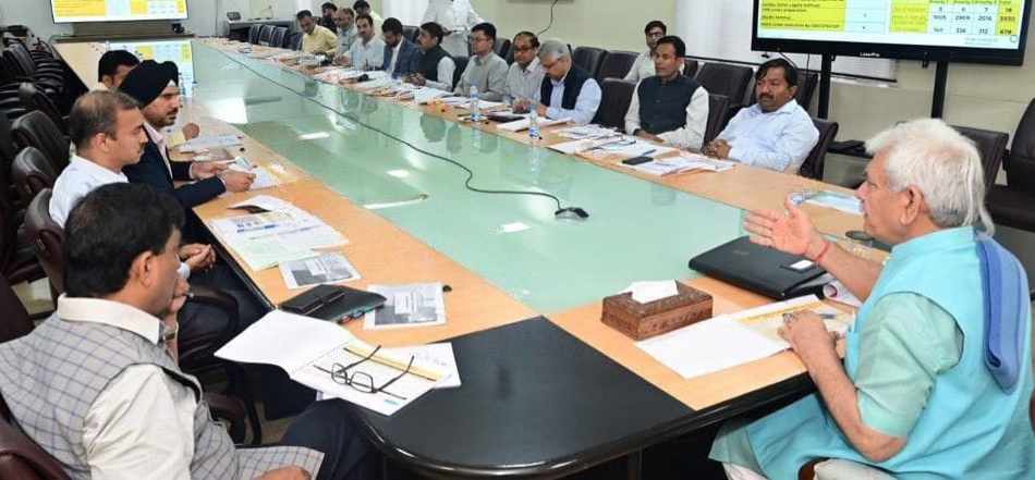 Replicate best models of industrial estates developed in other parts of the country: LG tells UT officials