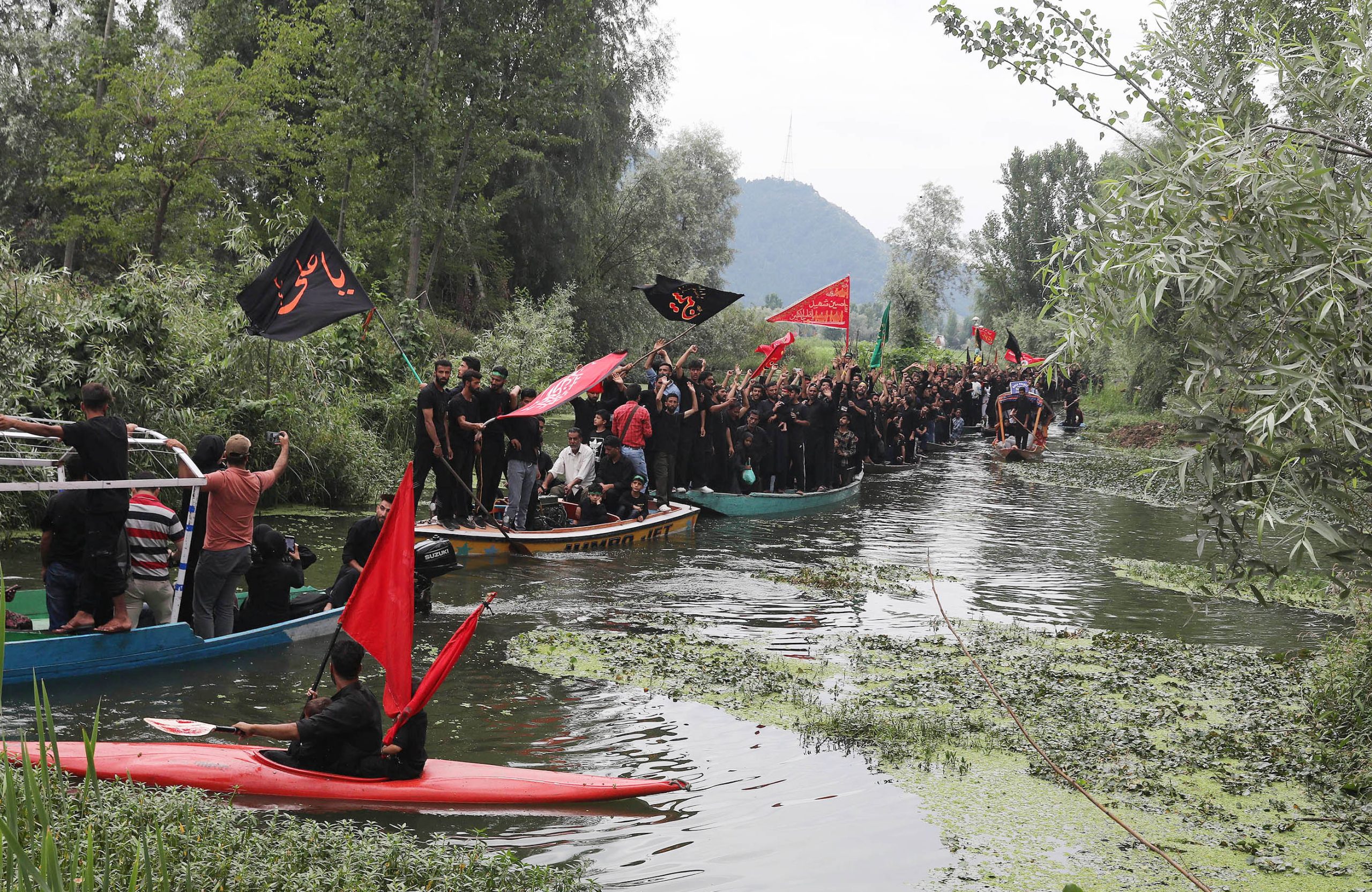 Ashoora procession allowed from Bota Kadal to Imambara Zadibal