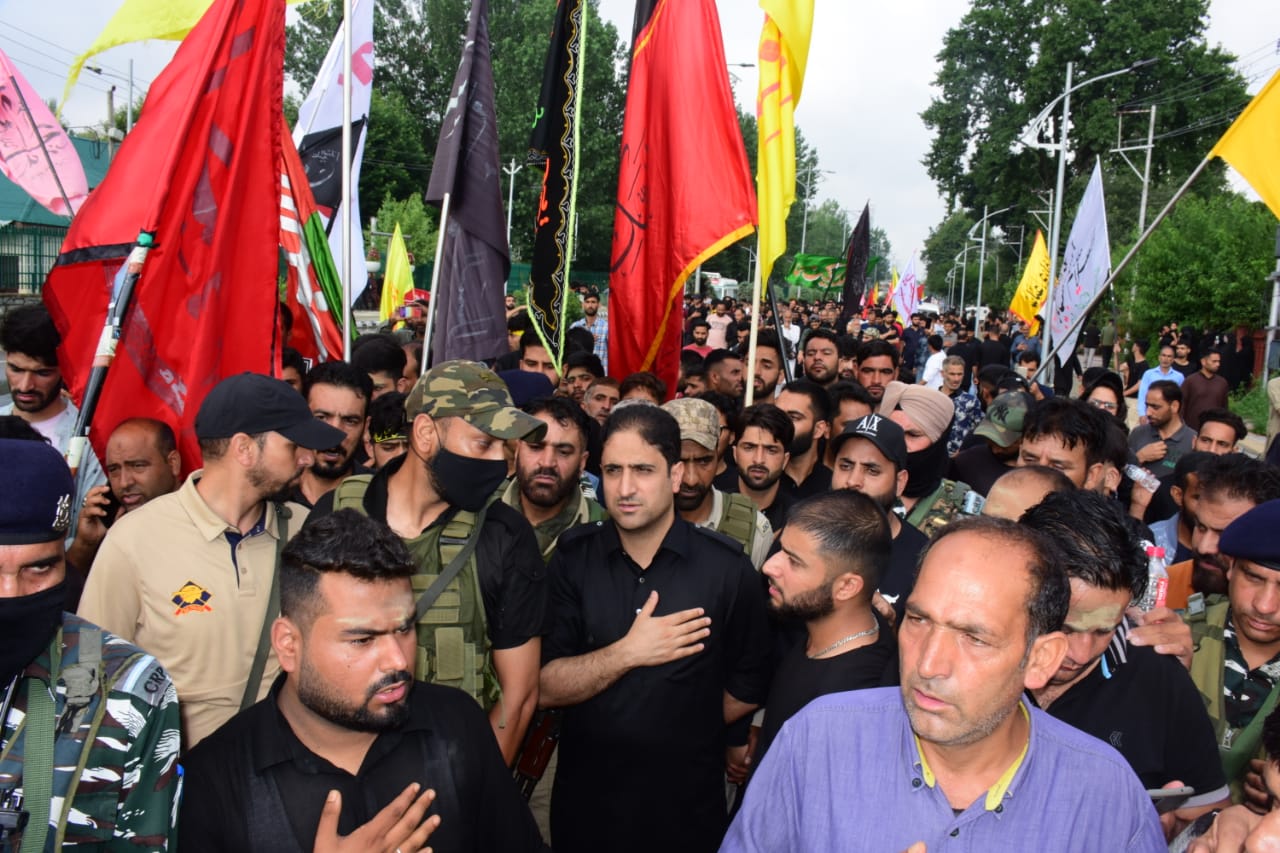 Mayor of Sgr participates in 8th Muharram Alam-e-Sharief Procession 