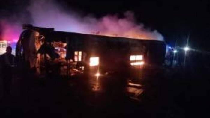 25 passengers charred to death after bus catches fire on Samruddhi Expressway in Maharashtra