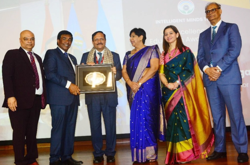 Advisor Bhatnagar addresses third Excellence in Education Awards ceremony at Mauritius