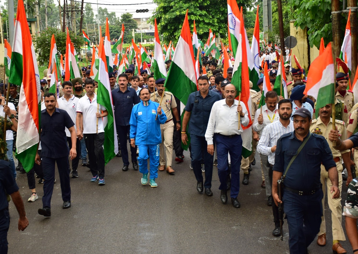 Advisor Bhatnagar leads mega Tiranga Rally at Jammu