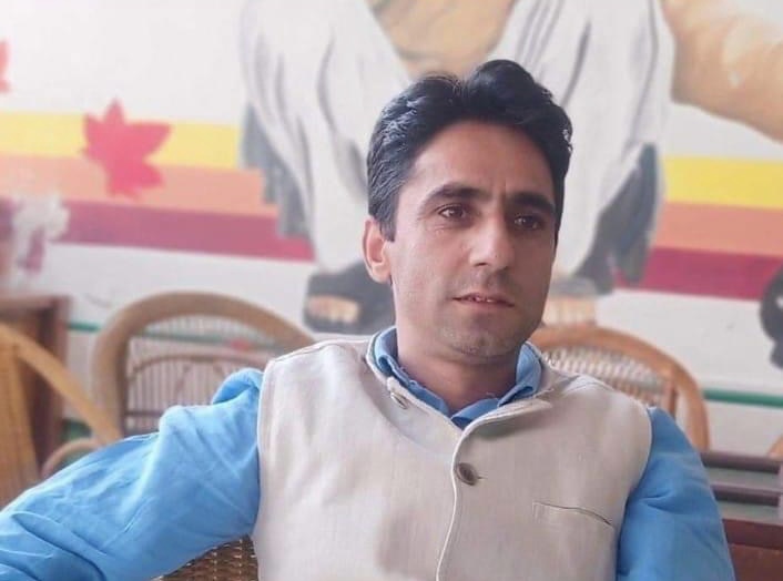 RTO Kashmir cracks whip on two-wheeler violations in Srinagar