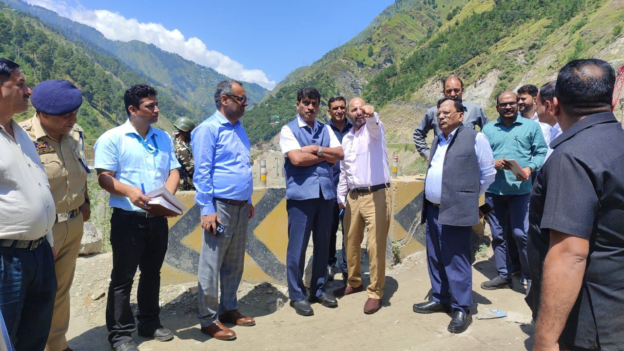 Chief Secretary tours Ramban, inspects NH-44 works