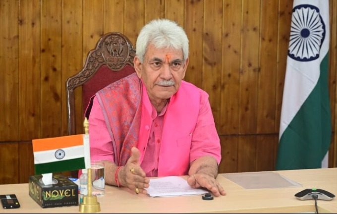 LG Sinha reviews preparedness for Independence Day celebrations in J&K