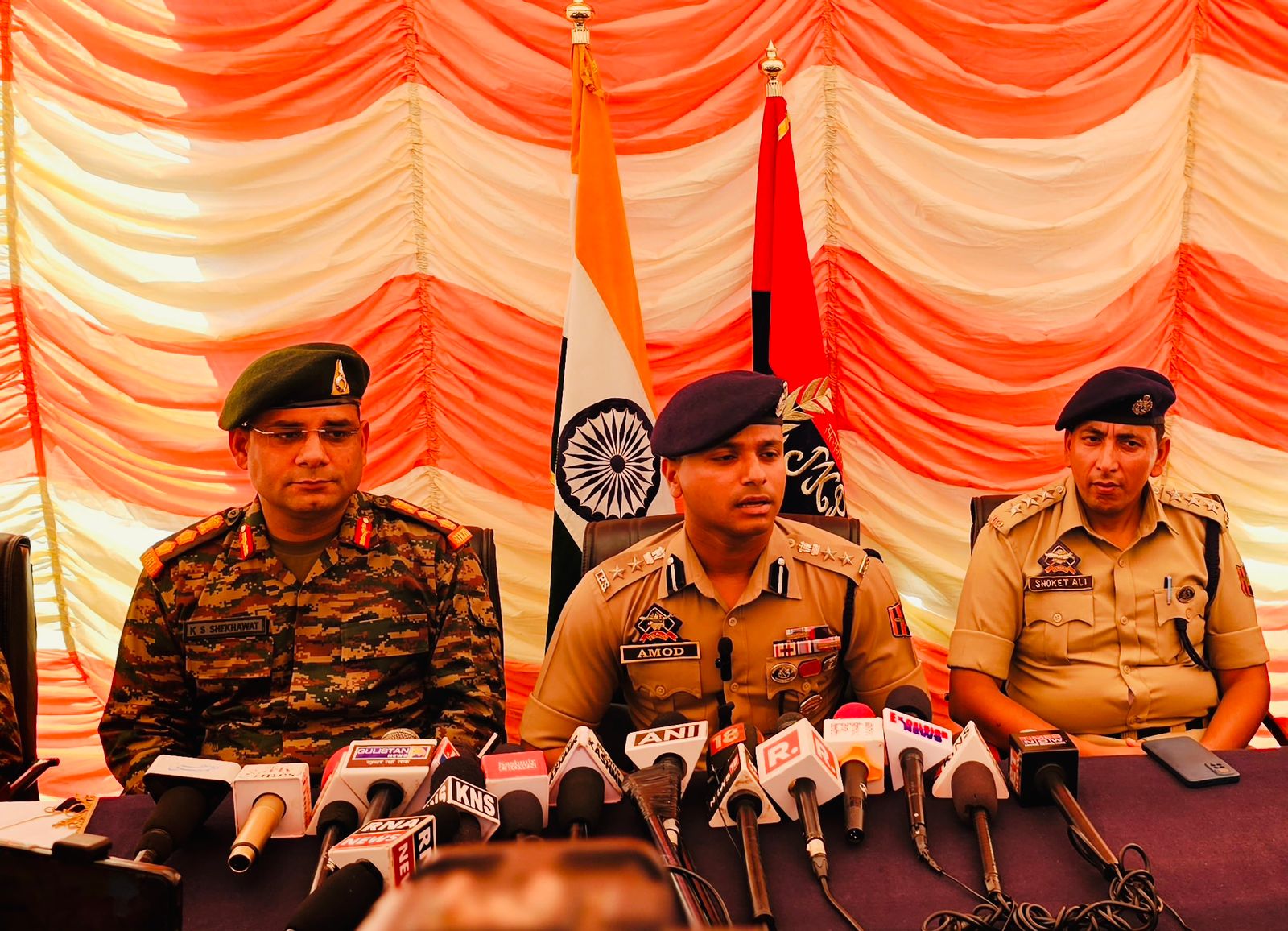 2 LeT module busted in Uri, 8 arrested: Police