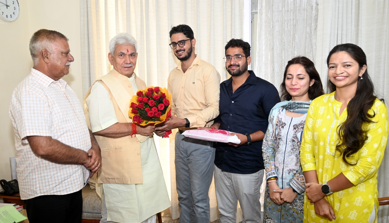 Former Minister, Public delegations call on Lt Governor