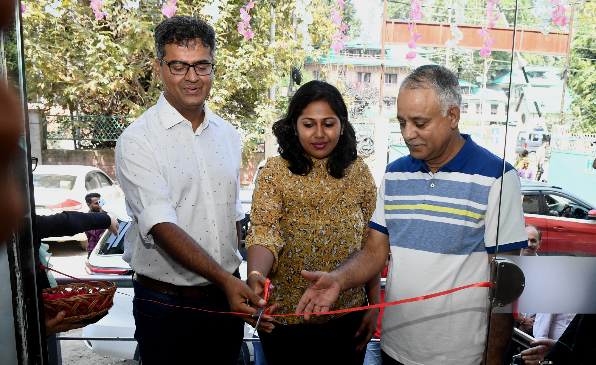 Titan Eye+ launches 1st store in Srinagar as part of its ambition of 1000+ stores across India