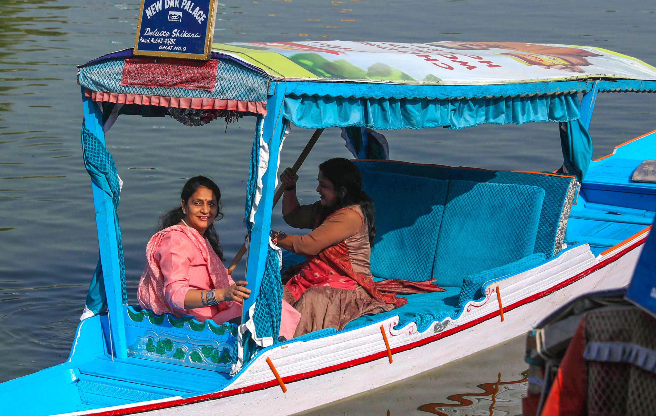 World Tourism Day: Over 30,000 foreigners among 1.6 cr Tourists visit Kashmir this year so far