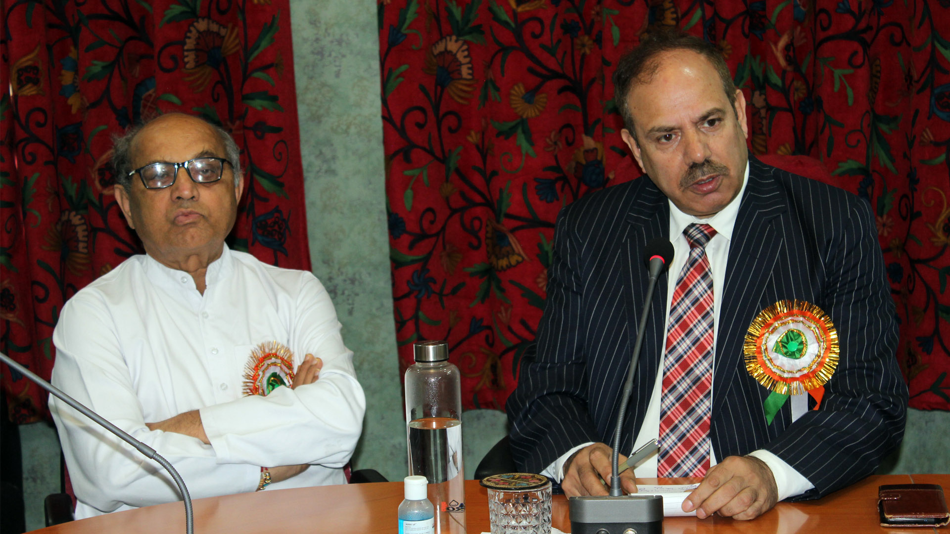 VC IUST, Prof Shakil Ahmad Romshoo, conferred with Mahatma Gandhi Seva Puraskar