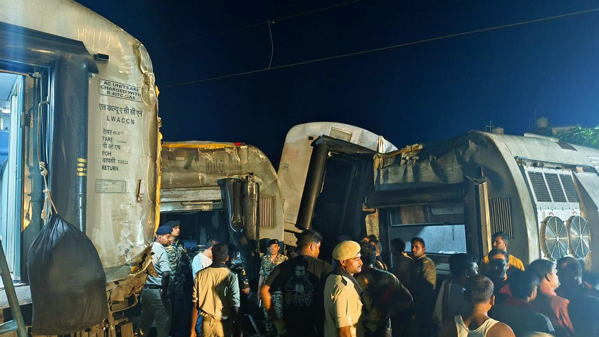 4 dead, 70 injured as Delhi-Kamakhya North East Express derails near Bihar’s Buxar