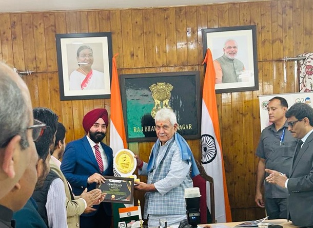 Director Rural Sanitation J&K awarded for ODF Plus leadership