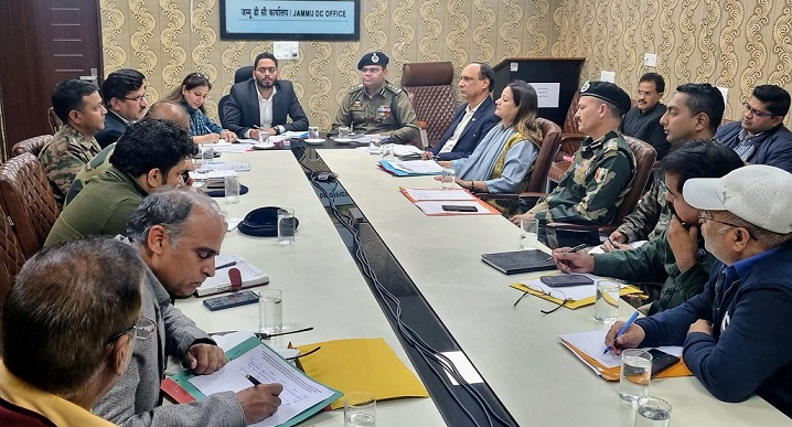 DM, SSP review security scenario in border areas of Jammu District