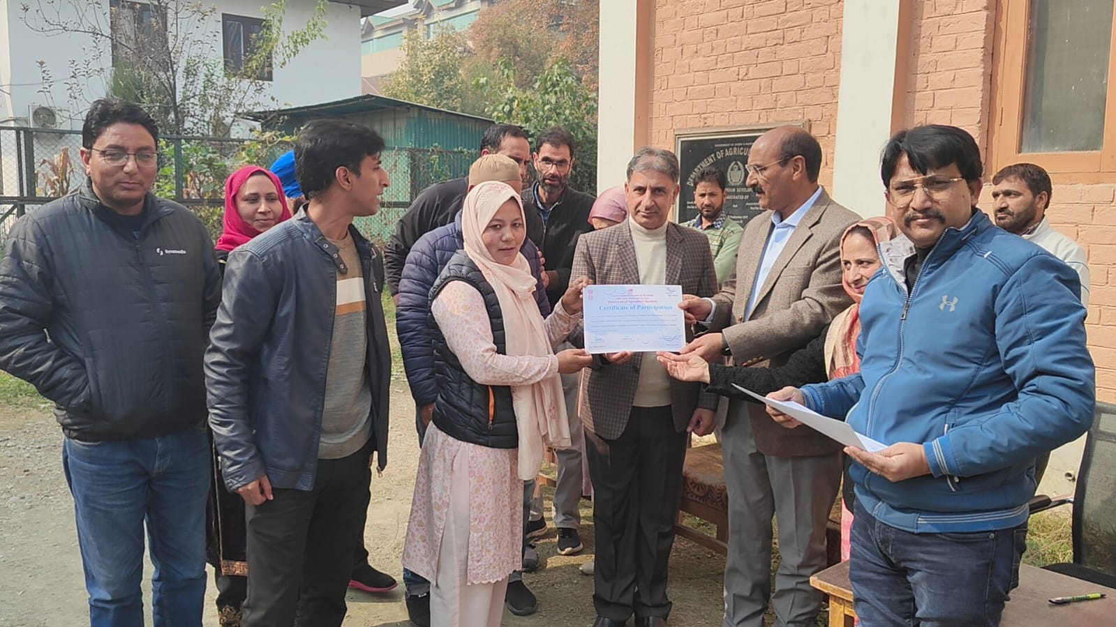 Director Agri visits IMDC, Kitchen Garden Lalmandi Srinagar