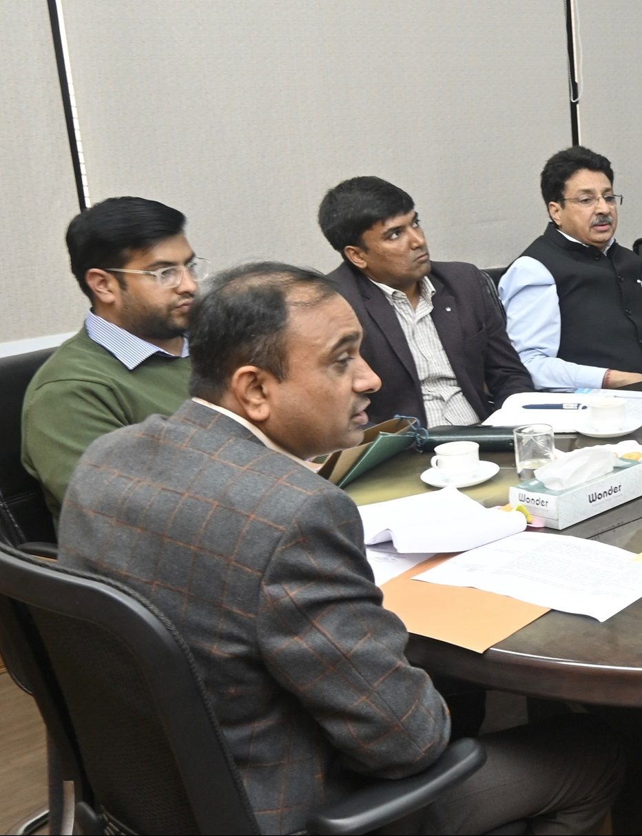Div Com Jammu reviews land issues for development of Industrial Estates in districts