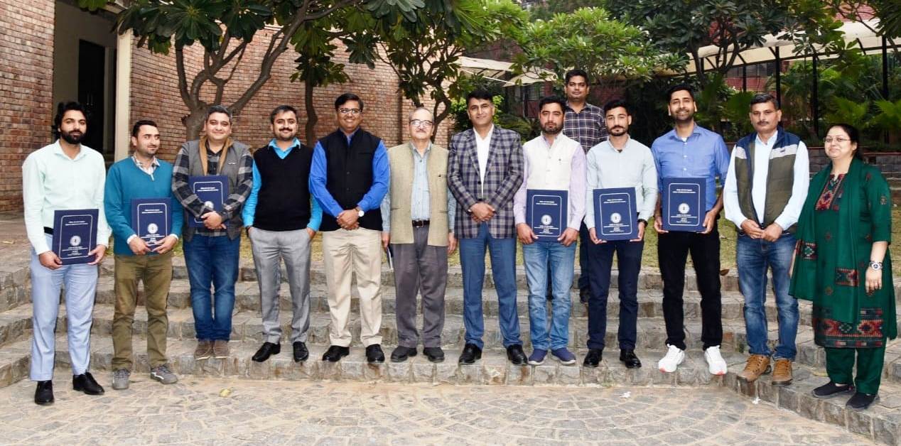 Media & Communication Course for officers, officials of DIPR J&K concludes at IIMC 