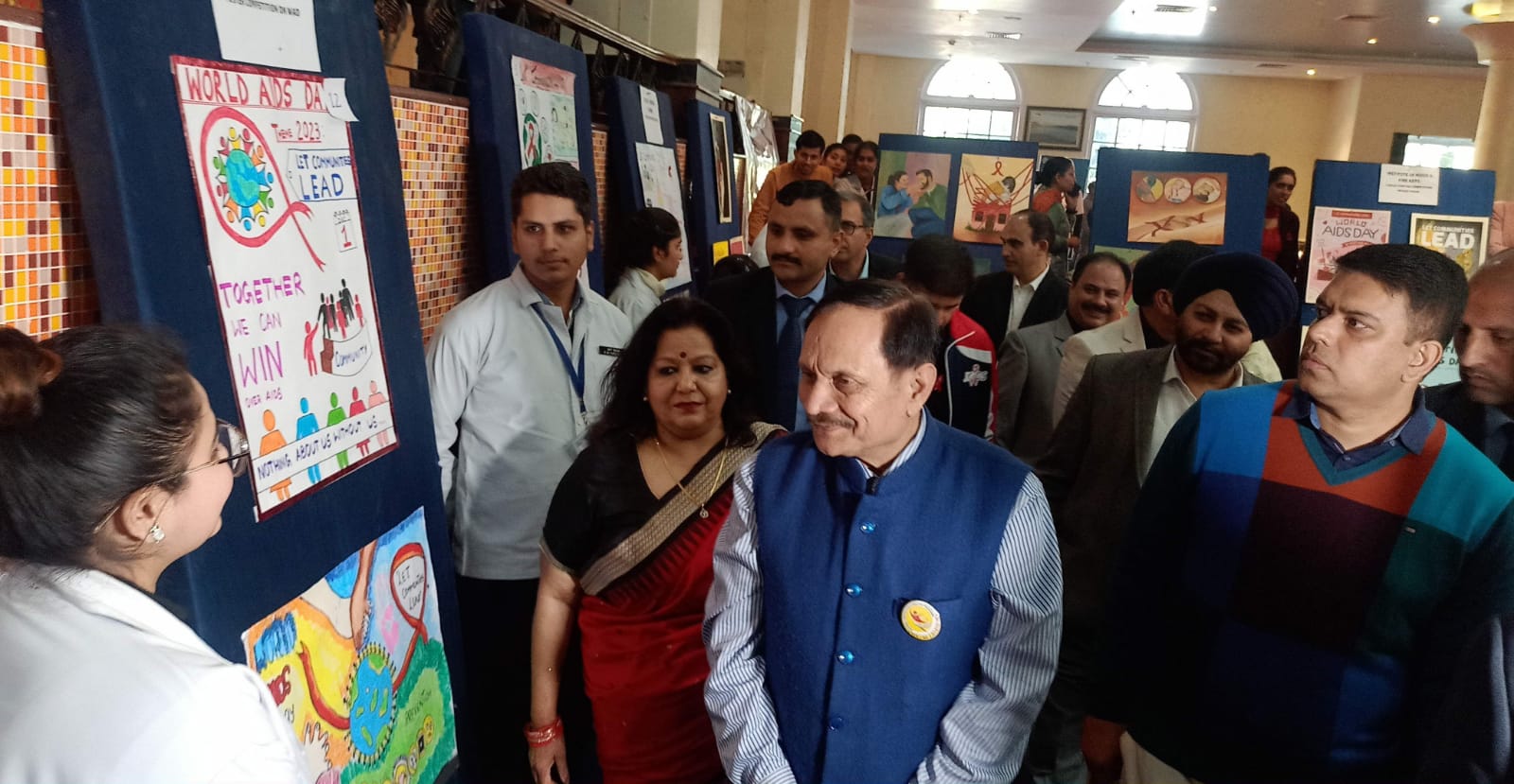 Advisor Bhatnagar addresses World AIDS Day celebrations of JKACS at Jammu