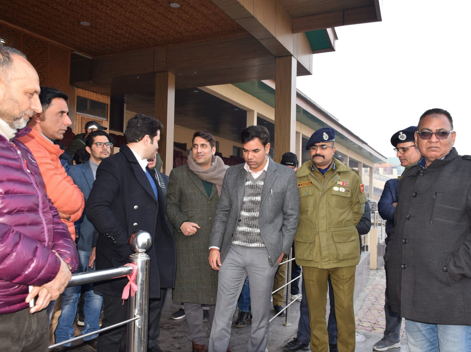 Div Com reviews arrangements for Republic Day celebrations in Kashmir