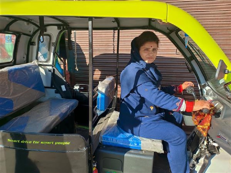 Mother of two breaks stereotype to become first female e-rickshaw driver in Chenab valley