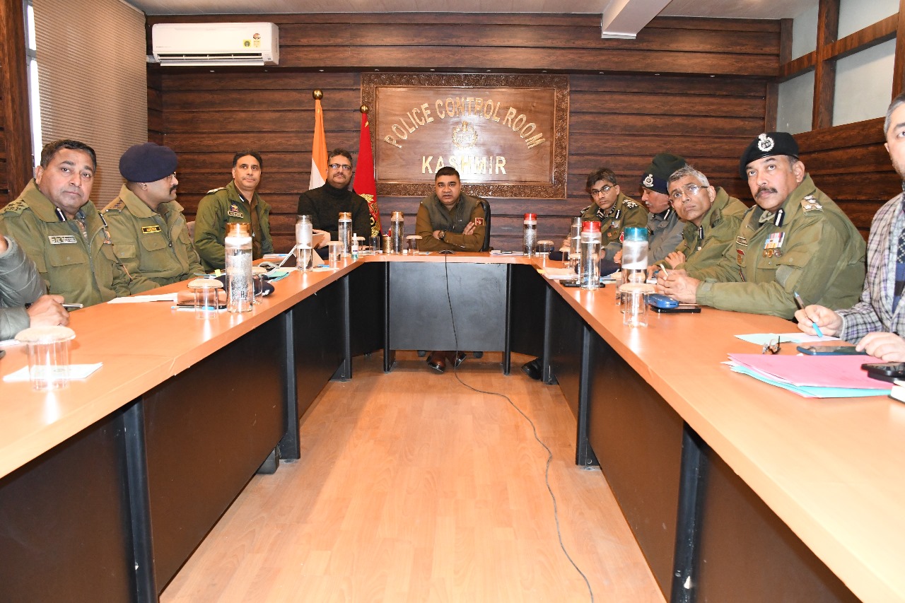Kashmir police chief reviews security, crime situation