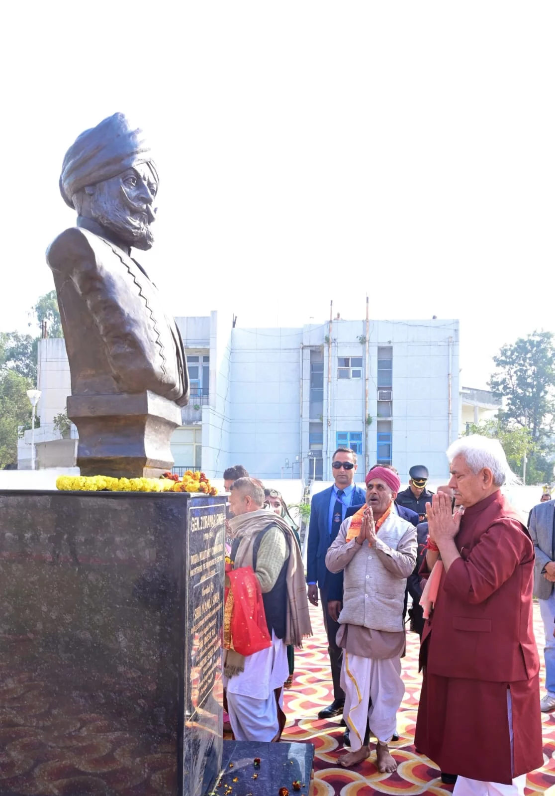 LG unveils Gen Zorawar Singh’s statue at JU