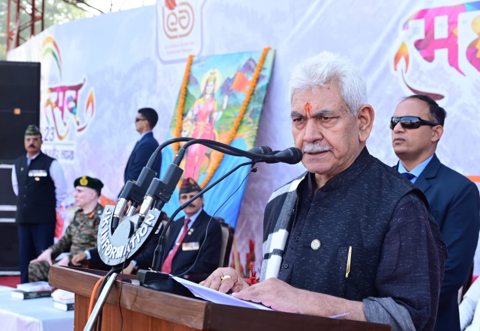 ‘Vocal for Local’ initiative is full of dynamism, can put J&K on higher growth path: LG Sinha