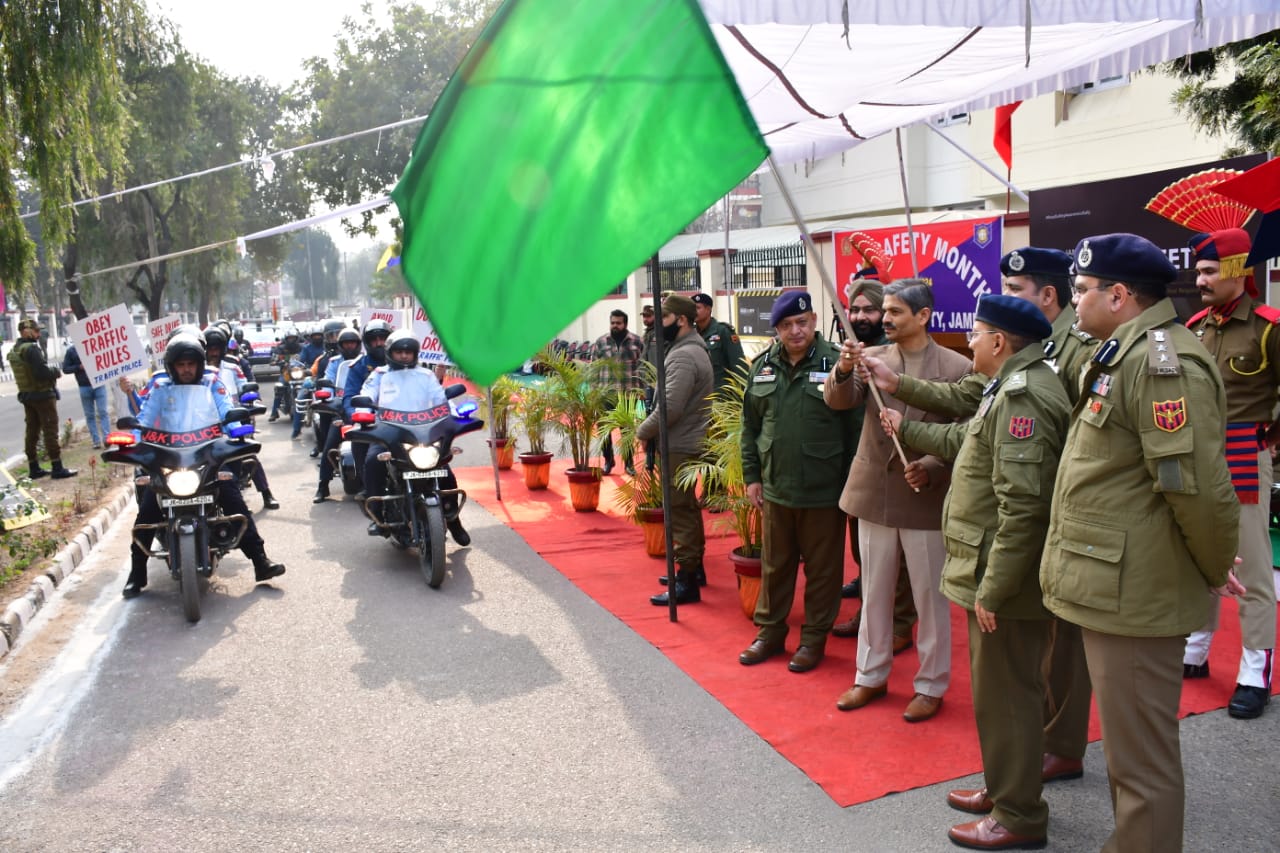 DGP flags off Road Safety Awareness rally at Gulshan Ground, Jammu