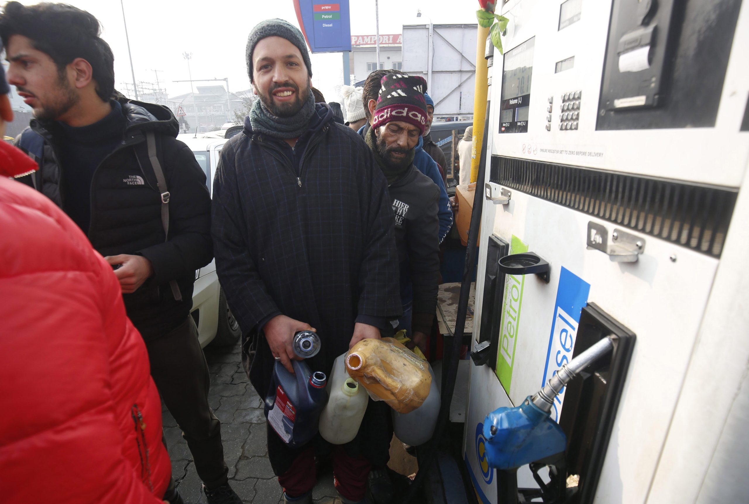 Panic at fuel stations in Kashmir as truckers’ strike hits supplies in many states