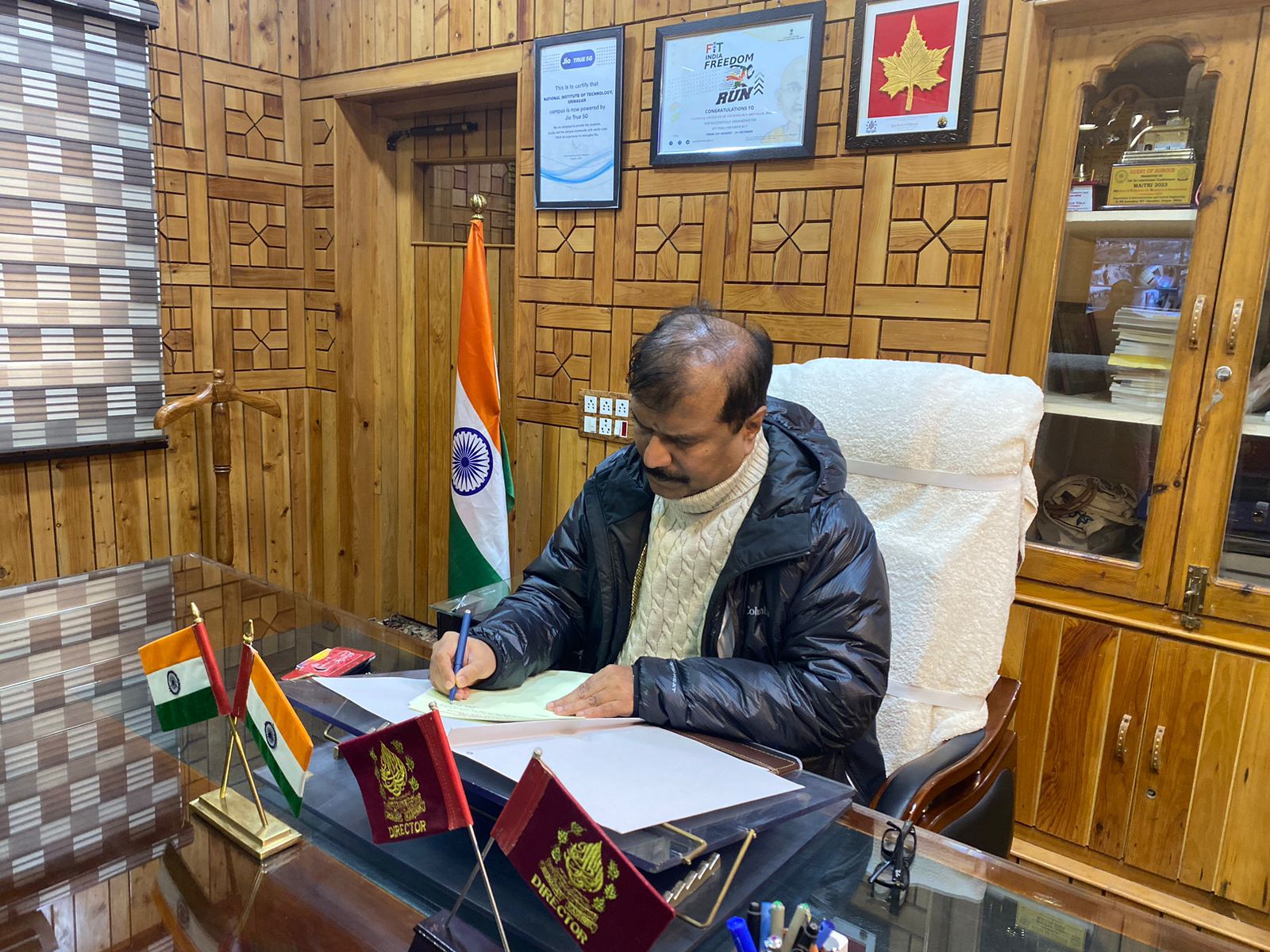 Prof A. Ravinder Nath assumes addl charge of Director NIT Sgr