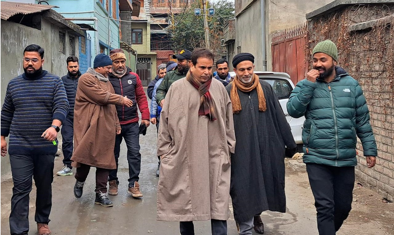 Govt’s attitude towards artisans, handicrafts deplorable: NC