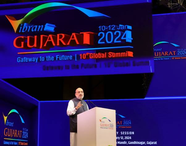 Amit Shah appeals Gujarati industrialists to invest in Kashmir